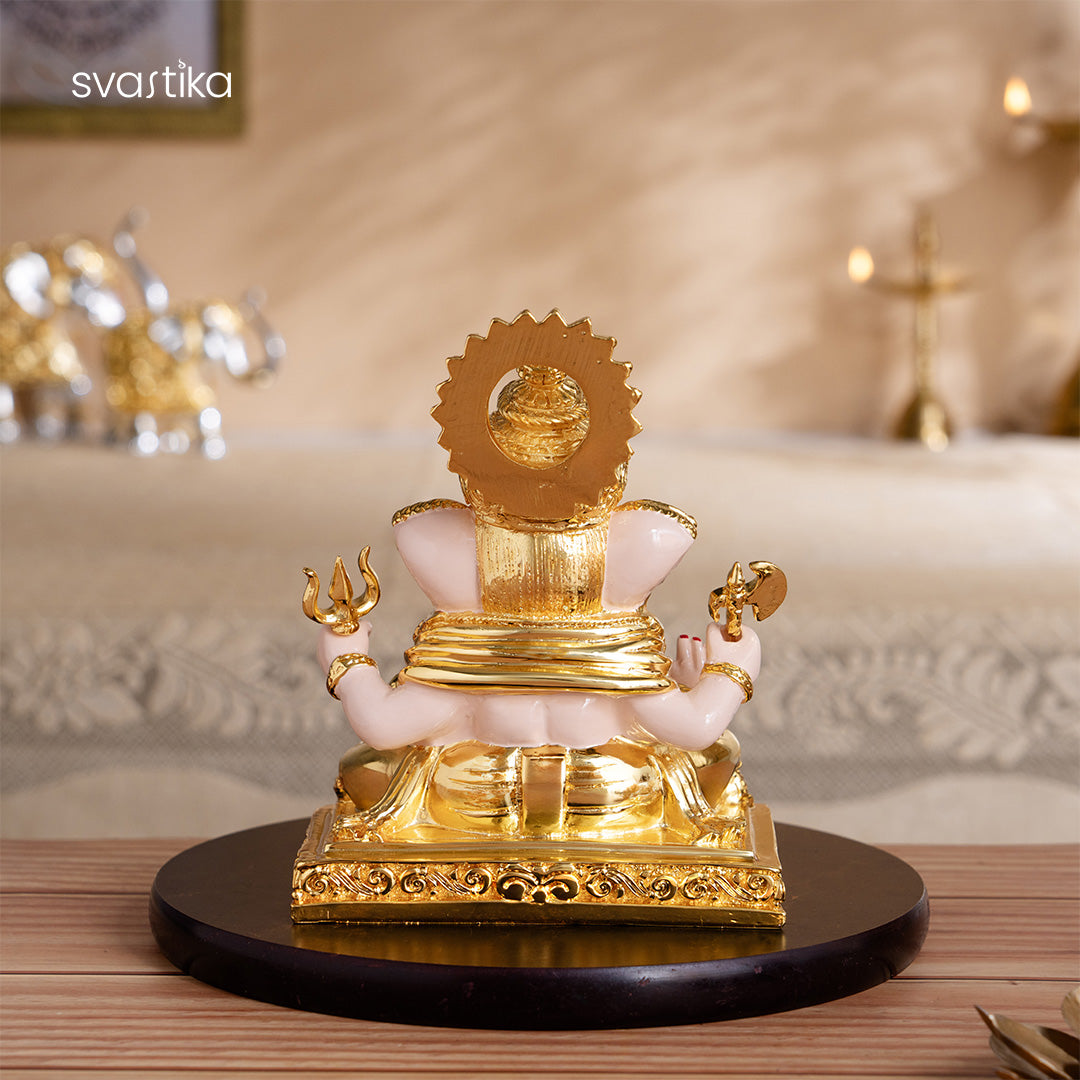 Dagdusheth Halwai Ganpati statue