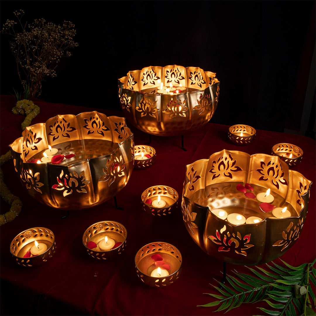 Lotus Urli Bowl with Stand (Set of 10)
